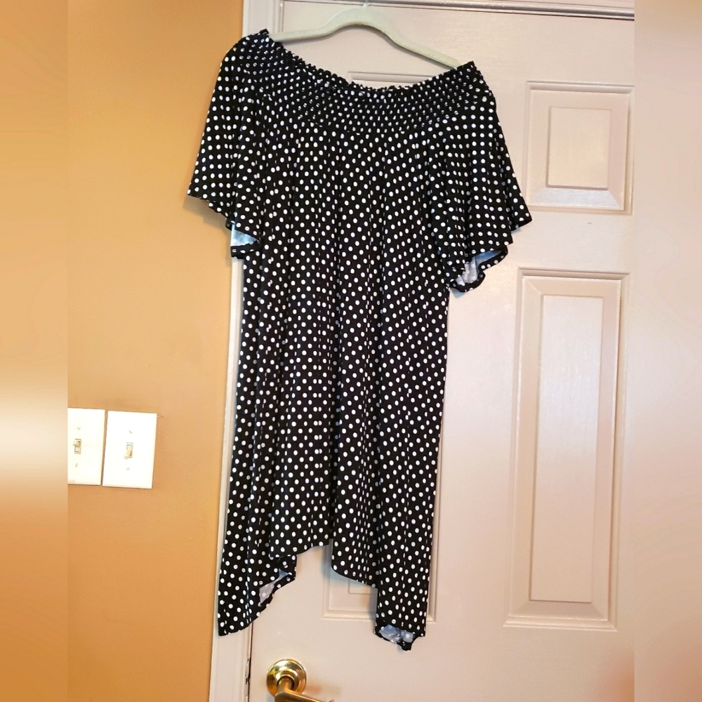 Ladies Tunic - Picture 2 of 5